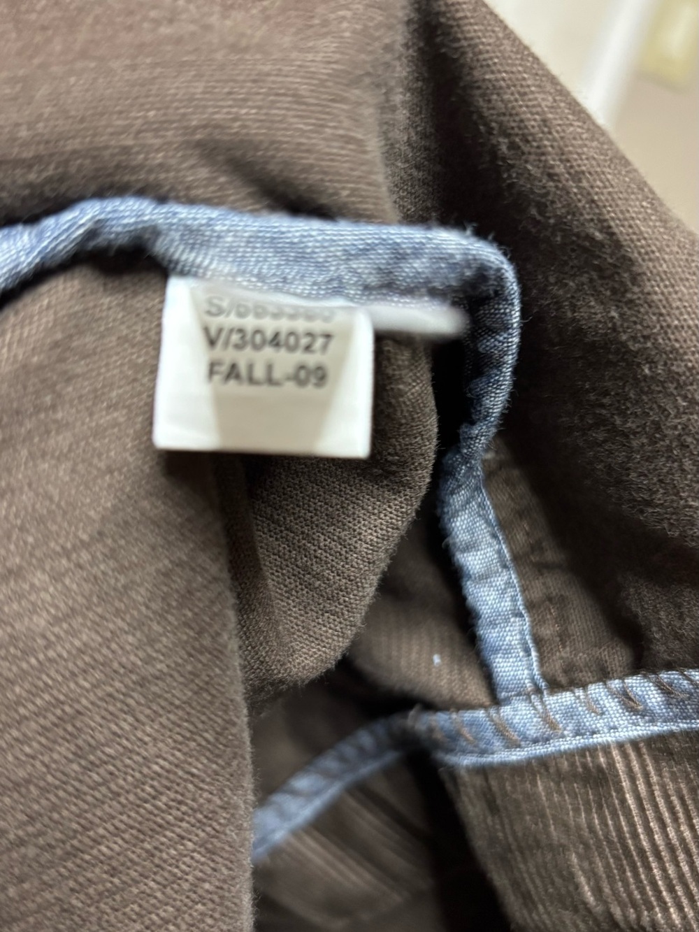 Men's Brown Corduroy blazer with a relaxed fit - Picture 5 of 6